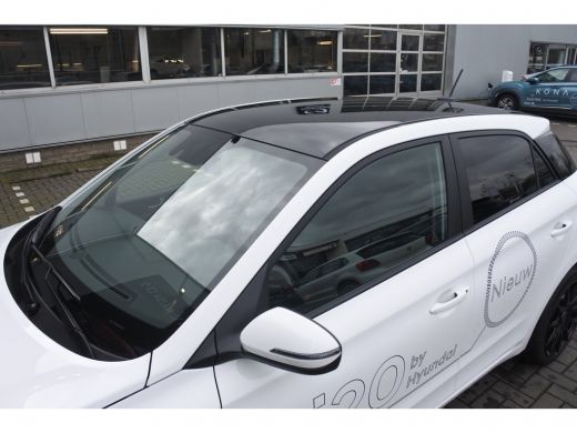 Hyundai i20 1.0 T-GDI Comfort Navi | Achteruitrijcamera | Cruise Control | LED Verliching ActivLease financial lease