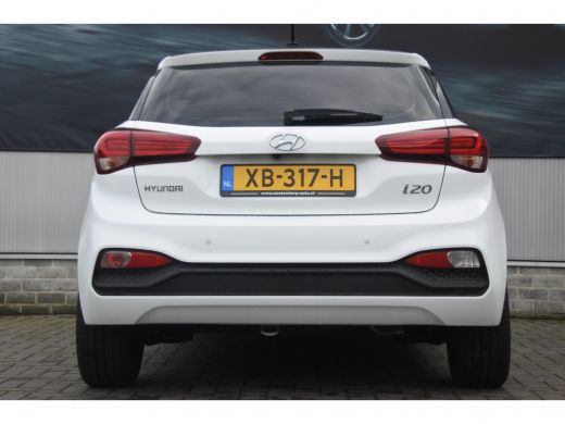 Hyundai i20 1.0 T-GDI Comfort Navi | Achteruitrijcamera | Cruise Control | LED Verliching ActivLease financial lease