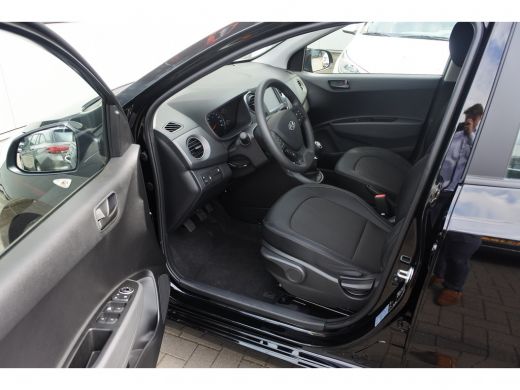 Hyundai i10 1.0i Comfort | OP = OP| Navi | Airco | Cruise Control | Bluetooth ActivLease financial lease