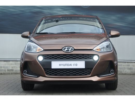Hyundai i10 1.0i Comfort | OP = OP | Navi | Airco | Cruise Control | Bluetooth ActivLease financial lease