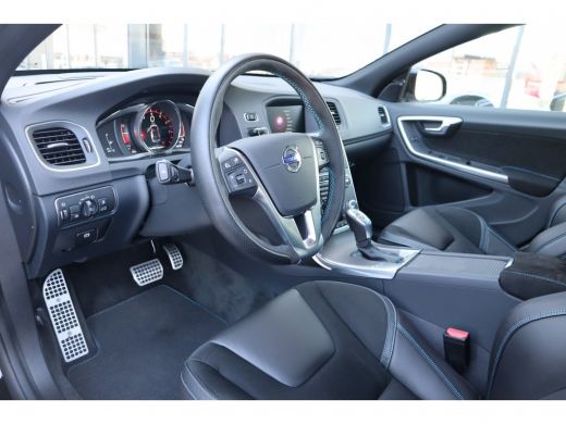 Volvo  V60 T6 AWD Geartronic Polestar | Unieke Polestar met weinig kilometers | 367pk | Öhlins | Brembo . ActivLease financial lease