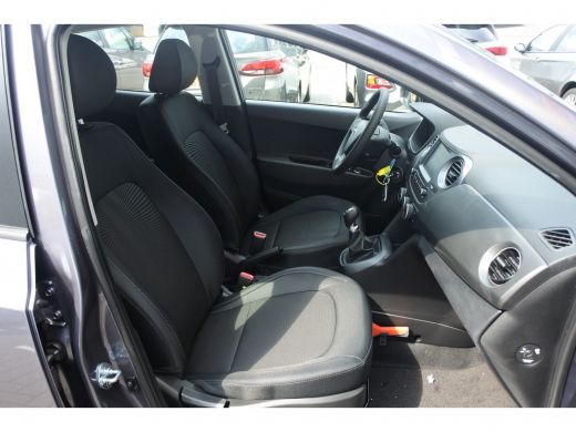 Hyundai i10 1.0i Comfort | OP = OP | Airco | Cruise Control | Bluetooth ActivLease financial lease