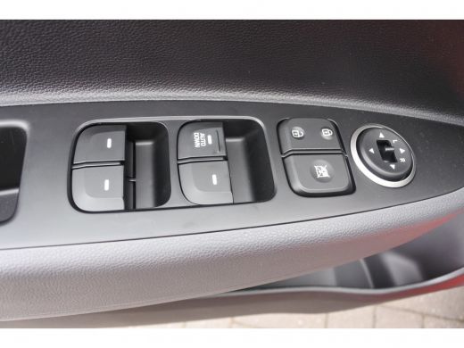 Hyundai i10 1.0i Comfort | OP = OP | Airco | Cruise Control | Bluetooth ActivLease financial lease