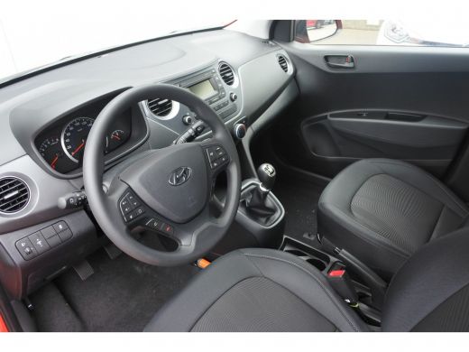 Hyundai i10 1.0i Comfort | OP = OP | Airco | Cruise Control | Bluetooth ActivLease financial lease
