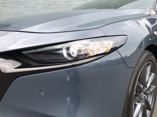 Mazda 3 2.0 SkyActiv-G Comfort Aut | Leder | Led | Navi | BOSE | 18" LM ActivLease financial lease