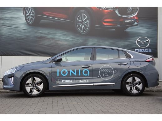 Hyundai IONIQ 1.6 GDi Premium Automaat | Navigatie | Achteruitrijcamera | Leder ActivLease financial lease