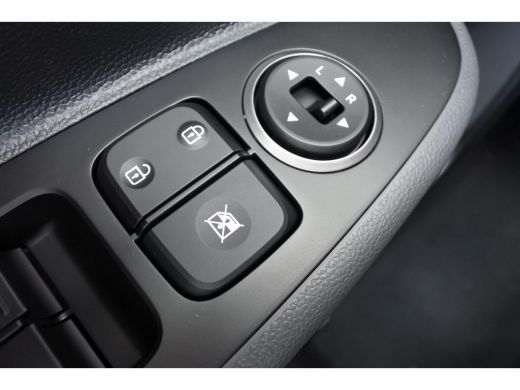 Hyundai i10 1.0i Comfort | OP = OP | Navi | Airco | Cruise Control | Bluetooth | ActivLease financial lease