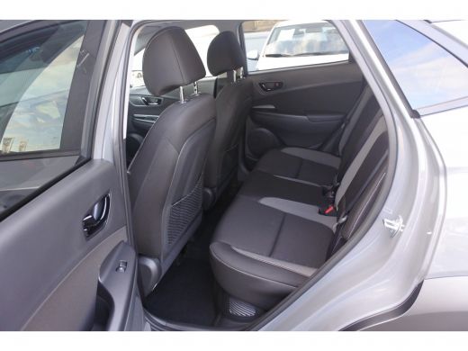 Hyundai Kona 1.6 | Automaat | Hybrid | Fashion | Navi | Climate control | Bluetooth | 1.300 KG trekgewicht | ActivLease financial lease