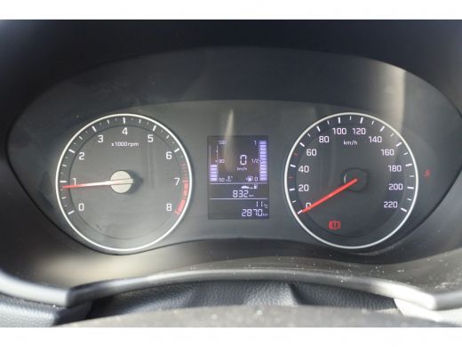 Hyundai i20 1.0 T-GDI i-CROSS-Pack |  i-Cross-Pack: Wielbogen Stootstrips Lichtmetalen Velgen BiColor | Navig... ActivLease financial lease