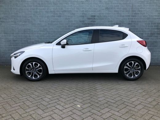 Mazda 2 1.5 Dynamic+ GTM-Line Navi / Cruise / Airco ActivLease financial lease