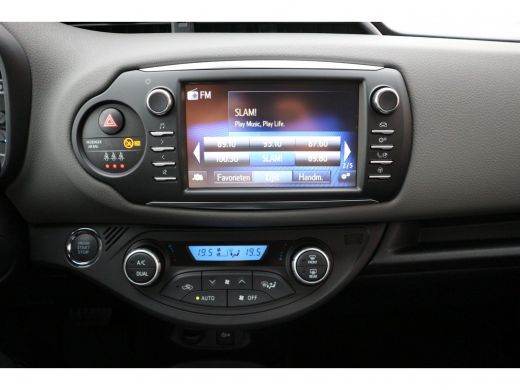 Toyota Yaris 1.5 VVT-i Dynamic | Fabrieksgarantie | ActivLease financial lease