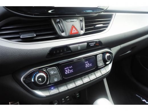 Hyundai i30 Fastback 1.4 T-GDI N Line Automaat | Navi | Achteruitrijcamera | Sportstoelen | Bluetooth ActivLease financial lease