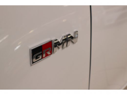 Toyota Yaris 1.8 GRMN | Unieke auto nummer 57 van de 400! | 212 PK | ActivLease financial lease