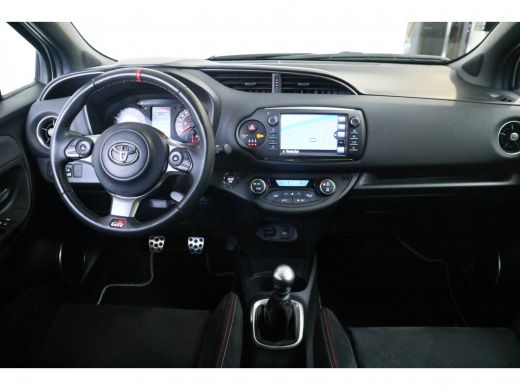 Toyota Yaris 1.8 GRMN | Unieke auto nummer 57 van de 400! | 212 PK | ActivLease financial lease