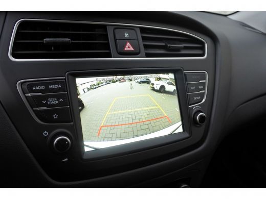 Hyundai i20 1.0 T-GDI Comfort | Automaat | Navi | Achteruitrijcamera | Bluetooth ActivLease financial lease