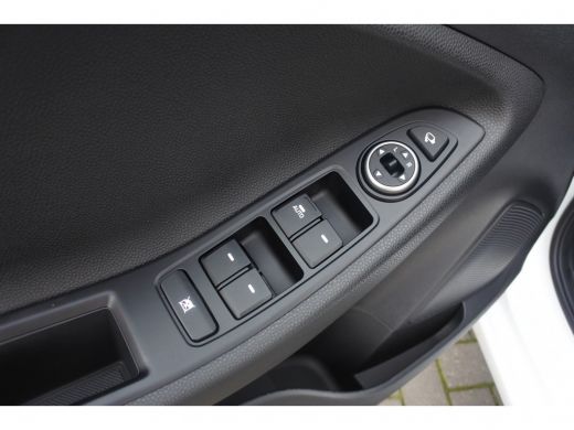 Hyundai i20 1.0 T-GDI Comfort | Automaat | Navi | Achteruitrijcamera | Bluetooth ActivLease financial lease