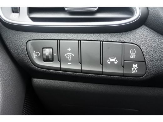 Hyundai i30 Wagon 1.0 T-GDI Comfort Navi | Achteruitrijcamera | Climate Control | Bluetooth ActivLease financial lease