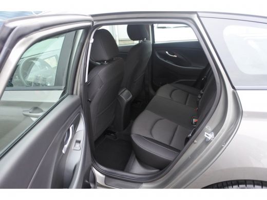 Hyundai i30 Wagon 1.0 T-GDI Comfort Navi | Achteruitrijcamera | Climate Control | Bluetooth ActivLease financial lease