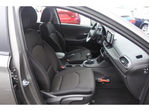 Hyundai i30 Wagon 1.0 T-GDI Comfort Navi | Achteruitrijcamera | Climate Control | Bluetooth ActivLease financial lease