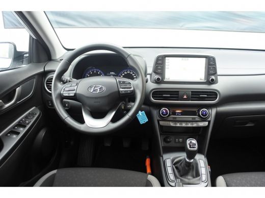 Hyundai Kona 1.0 T-GDI Comfort Navi | Achteruitrijcamera | Bluetooth | Climate Control ActivLease financial lease