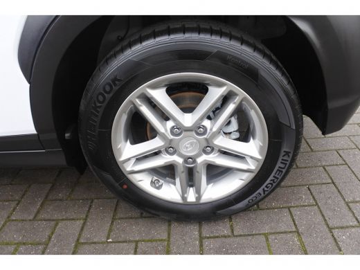 Hyundai Kona 1.0 T-GDI Comfort Navi | Achteruitrijcamera | Bluetooth | Climate Control ActivLease financial lease