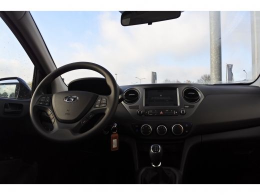 Hyundai i10 1.0i Comfort | Navigatie | Airconditioning | Cruise Control | Rijklaar zonder afleveringskosten! | ActivLease financial lease