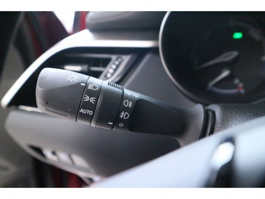 Toyota C-HR 1.8 Hybrid Dynamic Sport | Sportstoelen | Stoelverwarming | JBL Geluid | Navigatie | ActivLease financial lease