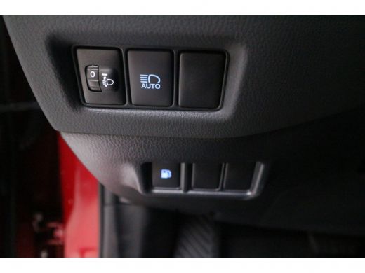 Toyota C-HR 1.8 Hybrid Dynamic Sport | Sportstoelen | Stoelverwarming | JBL Geluid | Navigatie | ActivLease financial lease