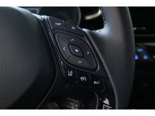 Toyota C-HR 1.8 Hybrid Dynamic Sport | Sportstoelen | Stoelverwarming | JBL Geluid | Navigatie | ActivLease financial lease