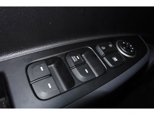 Hyundai i10 1.0i Comfort | Rijklaar zonder afleveringskosten! | Airco | Cruise Control | Dagrijverlichting|  ... ActivLease financial lease