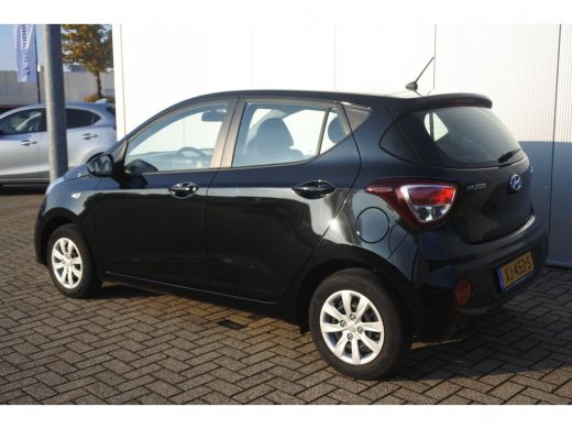 Hyundai i10 1.0i Comfort | Rijklaar zonder afleveringskosten! | Airco | Cruise Control | Dagrijverlichting|  ... ActivLease financial lease