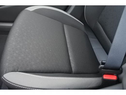 Hyundai Kona 1.6 GDI HEV Comfort | Navigatie Pack | Afneembare Trekhaak | Try&Buy Bonus | ActivLease financial lease