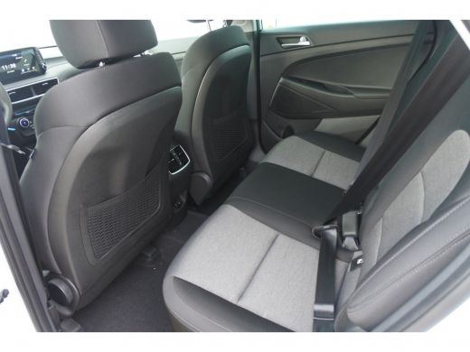Hyundai Tucson 1.6 Comfort | Navigatie | DAB+ | Camera | Climate control | Stoelverwarming| | Nieuw rijden voor ... ActivLease financial lease