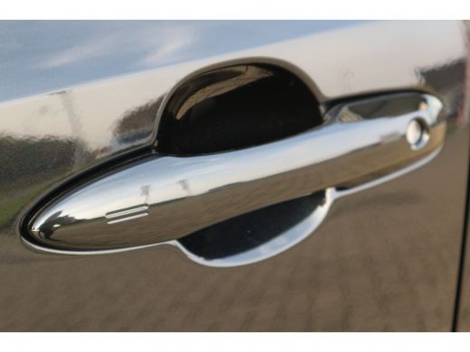 Toyota Corolla Touring Sports 2.0 Hybrid Style | 5 jaar garantie en 5 jaar gratis onderhoud | ActivLease financial lease