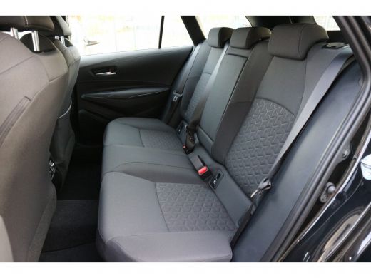 Toyota Corolla Touring Sports 2.0 Hybrid Style | 5 jaar garantie en 5 jaar gratis onderhoud | ActivLease financial lease