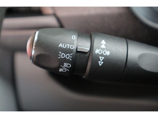 Toyota ProAce Long Worker 2.0 D-4D Professional met bijrijderstoel | 5 jaar garantie en 5 jaar gratis onderhoud | ActivLease financial lease