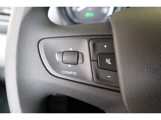 Toyota ProAce Long Worker 2.0 D-4D Professional met bijrijderstoel | 5 jaar garantie en 5 jaar gratis onderhoud | ActivLease financial lease