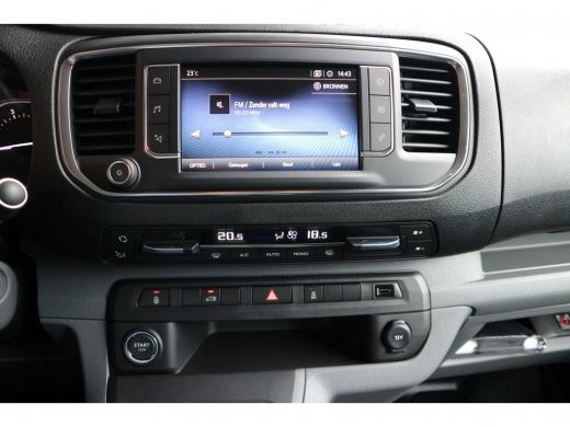 Toyota ProAce Long Worker 2.0 D-4D Professional met bijrijderstoel | 5 jaar garantie en 5 jaar gratis onderhoud | ActivLease financial lease