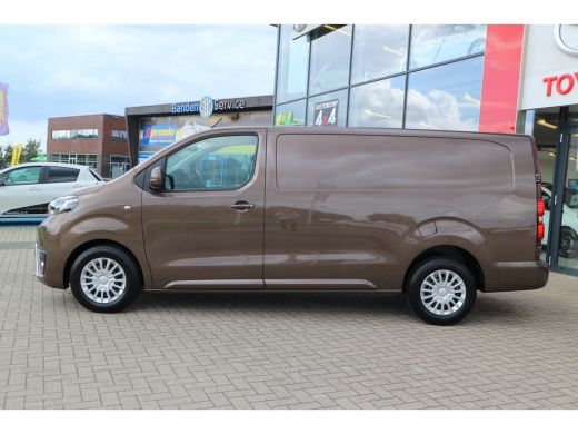 Toyota ProAce Long Worker 2.0 D-4D Professional met bijrijderstoel | 5 jaar garantie en 5 jaar gratis onderhoud | ActivLease financial lease