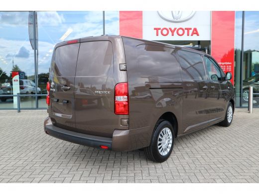 Toyota ProAce Long Worker 2.0 D-4D Professional met bijrijderstoel | 5 jaar garantie en 5 jaar gratis onderhoud | ActivLease financial lease
