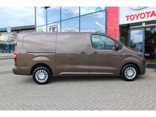 Toyota ProAce Long Worker 2.0 D-4D Professional met bijrijderstoel | 5 jaar garantie en 5 jaar gratis onderhoud | ActivLease financial lease