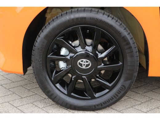 Toyota Aygo 1.0 VVT-i x-cite | Fabrieksgarantie | ActivLease financial lease
