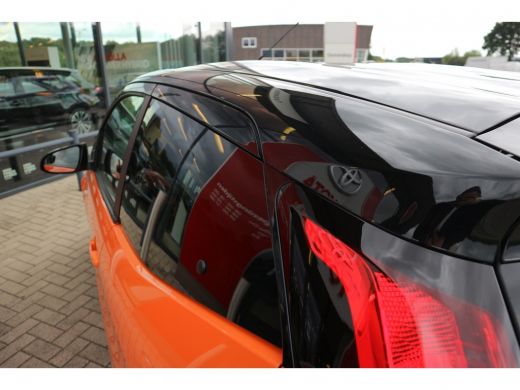 Toyota Aygo 1.0 VVT-i x-cite | Fabrieksgarantie | ActivLease financial lease
