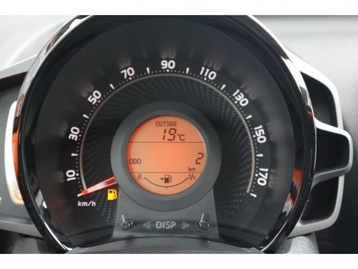 Toyota Aygo 1.0 VVT-i x-cite | Fabrieksgarantie | ActivLease financial lease