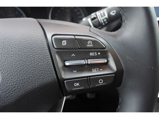 Hyundai i30 Fastback 1.4 T-GDI Premium Navigatie | Airco (automatisch) | Achteruitrijcamera ActivLease financial lease