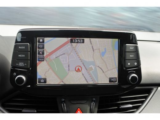 Hyundai i30 Fastback 1.4 T-GDI Premium Navigatie | Airco (automatisch) | Achteruitrijcamera ActivLease financial lease
