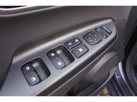Hyundai Kona EV Premium 64 kWh 4% bijtelling | Navi | Achteruitrijcamera ActivLease financial lease