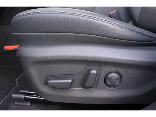 Hyundai Kona EV Premium 64 kWh 4% bijtelling | Navi | Achteruitrijcamera ActivLease financial lease