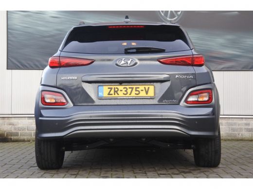 Hyundai Kona EV Premium 64 kWh 4% bijtelling | Navi | Achteruitrijcamera ActivLease financial lease