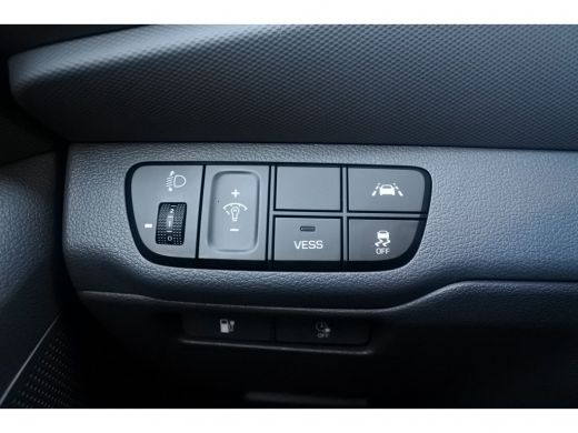 Hyundai IONIQ Comfort EV 4% Bijtelling | Automaat | Navi | Achteruitrijcamera ActivLease financial lease